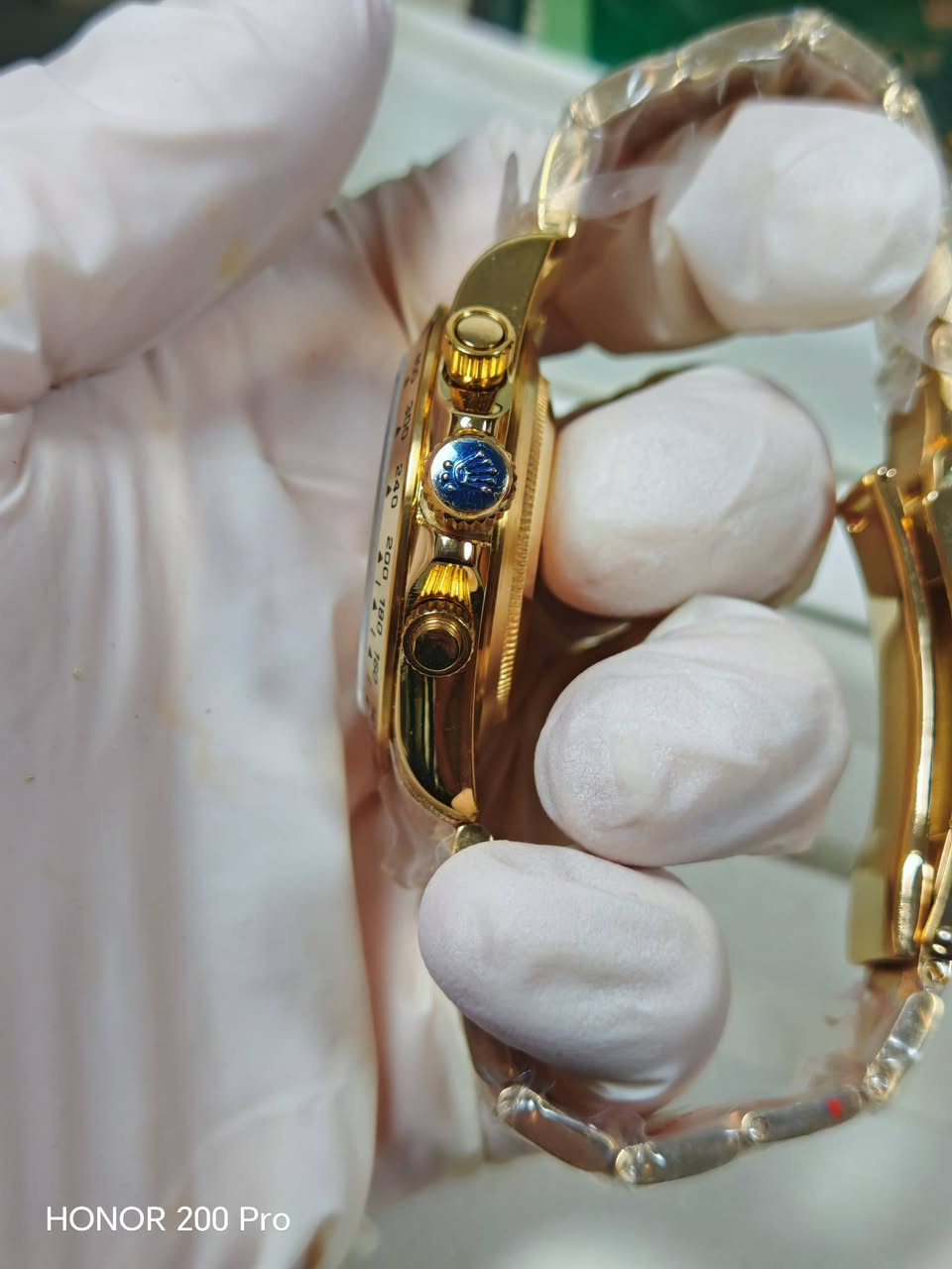 مزاااااااااد مزاااااااااد 
لدينا لكم اليوم مزاااااااااد جديد لساعه فخمه وانيقه الساعه رولكس ديتونا ماستر كوالتي اوتماتيك كامل المرفقات مع الظمان سنه كامله 

يبدا المزاد الان وينتهي ساعه 3 فجرا 

فتحة باب الساعه 45 دولار واقل رفعه 5 دولار 
الساعه اوتماتيك 
كرونكراف 
سناتر شغاله 
اقفال بحري بالكامل
ارقام لامينوس
عقارب لامينوس 
القطر 42
طلاء ثابت
ضد الماء
زمبلك مختوم 
بوك مختوم
قفل مختوم
دبل قفل 
تاتي كامل المرفقات مع الظمان سنه كامله 
يوجد لدينا توصيل لجميع المحافظات


**إذا كنت صاحب هذا الإعلان وتريد حذفه لأي سبب، رجاءا أرسل رسالة إلى الدعم الفني**