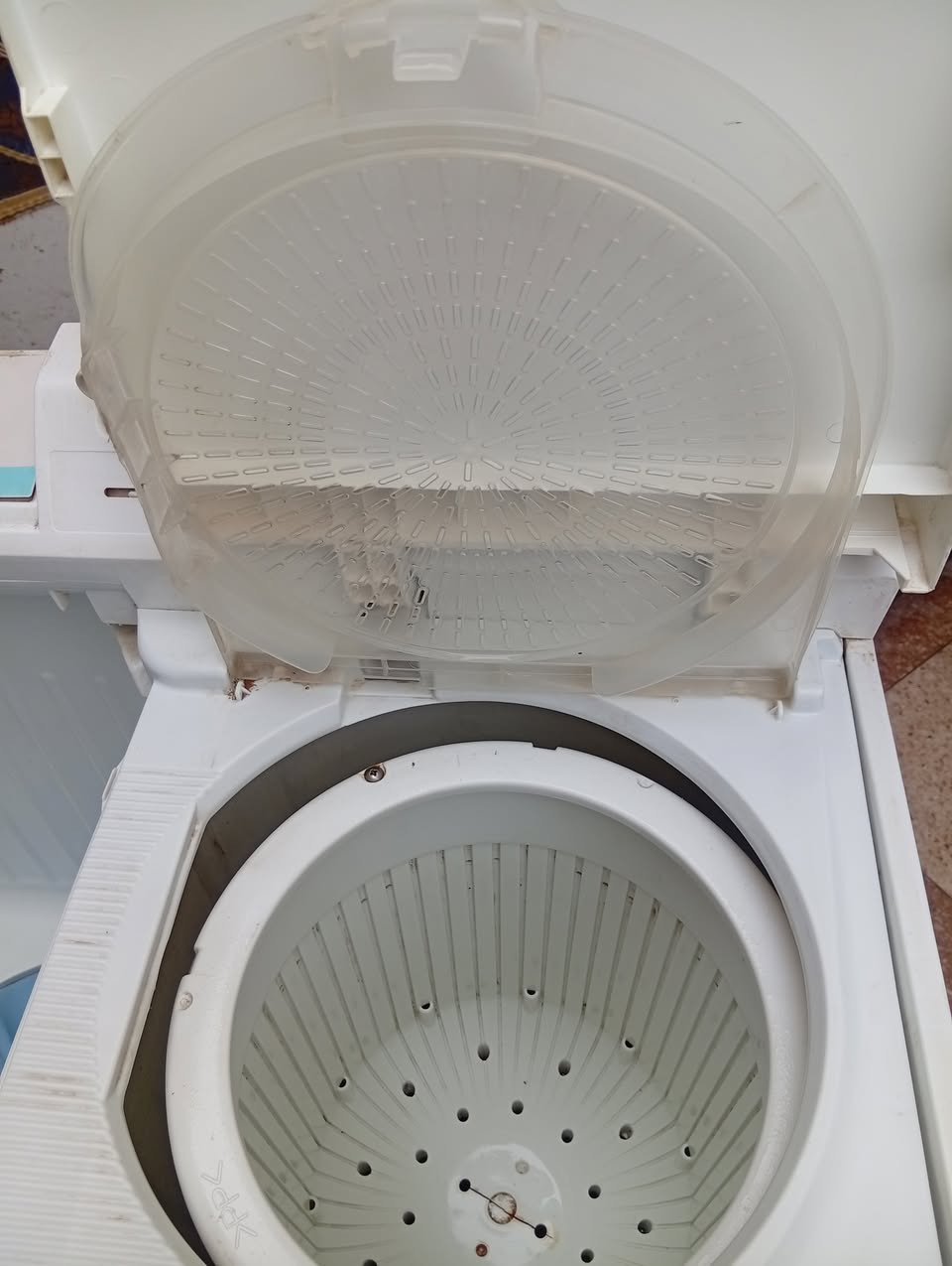 السلام عليكم غساله للبيع شغاله علفحص ب60 وبيه مجال


**إذا كنت صاحب هذا الإعلان وتريد حذفه لأي سبب، رجاءا أرسل رسالة إلى الدعم الفني**