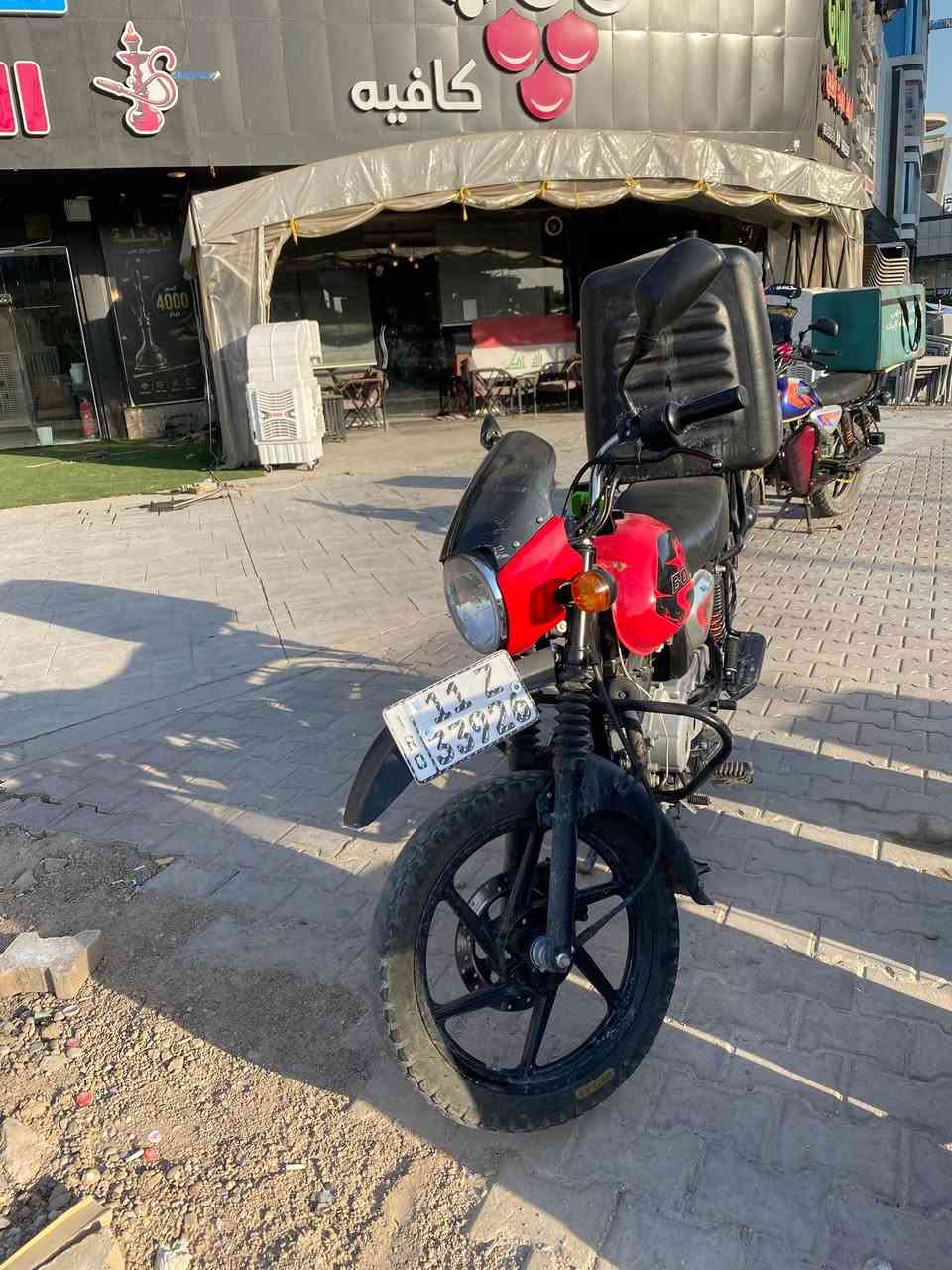 سلام عليكم بوكسر موديل23داخله موديل 24 ماشيه 27الف حقيقي رقم بغداد انكليزي تحويل ثاني يوم الدراجه مكفوله للأخير 
الرقم : ***********
ما متواجد ع فيس مكلف بل نشر 
السعر :مليونين و600 
الموقع : بغداد
