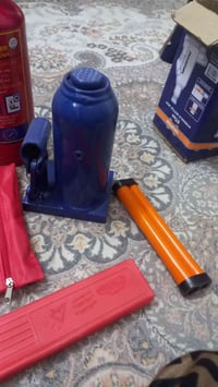 جك جديد ممستعمل قفل 15الف (6 طن) العنوان البياع 07716572148