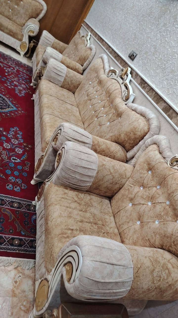 سلام عليكم لبيع تخم ونص جديد مكان نجف سعر 750رقم ***********
