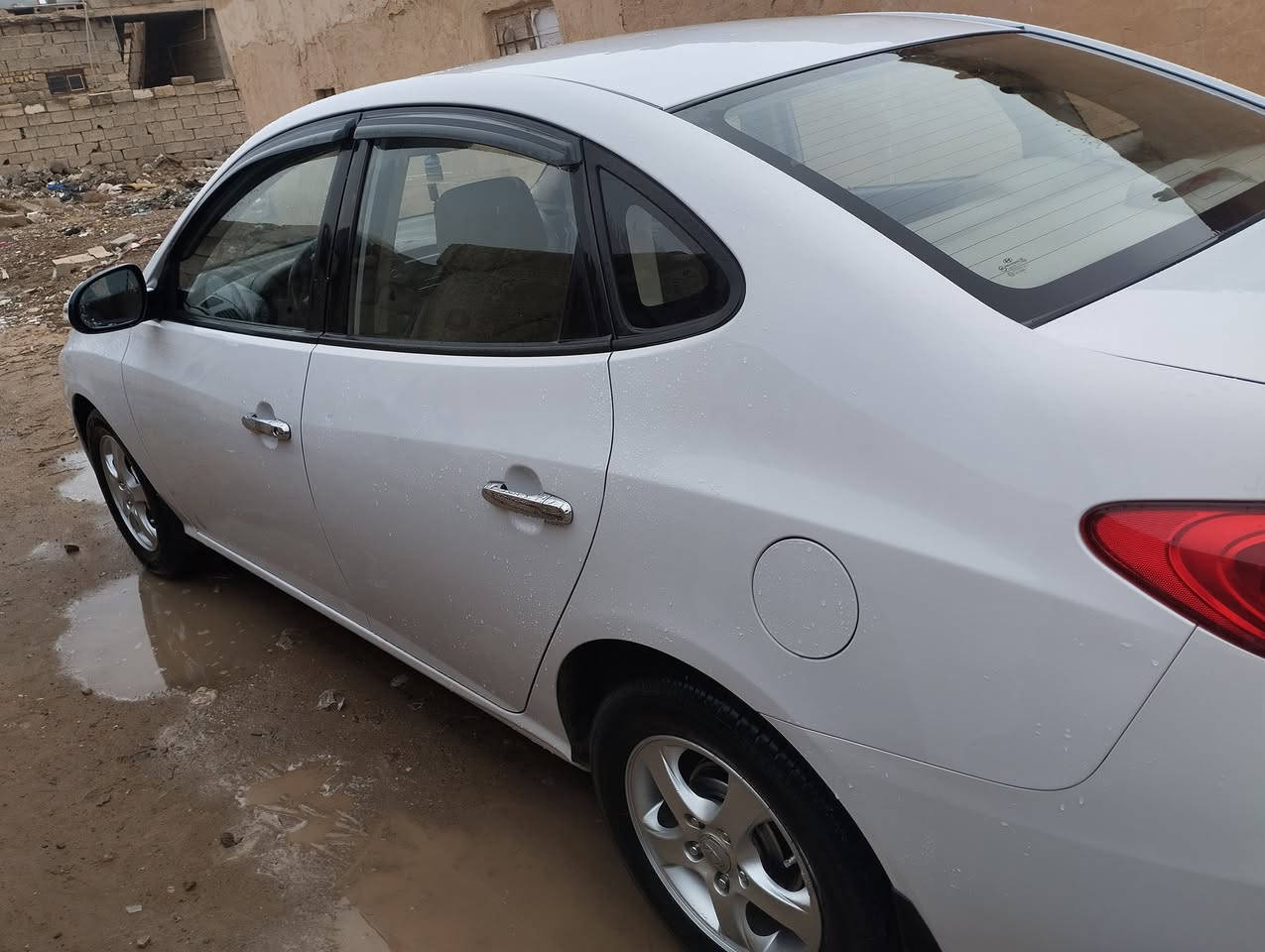 سلام عليكم سياره نوع النترا  2011 حجم المحرك 1600  السياره كلين المكان تكريت الزهور  السعر 127$  رقم الهاتف ***********
