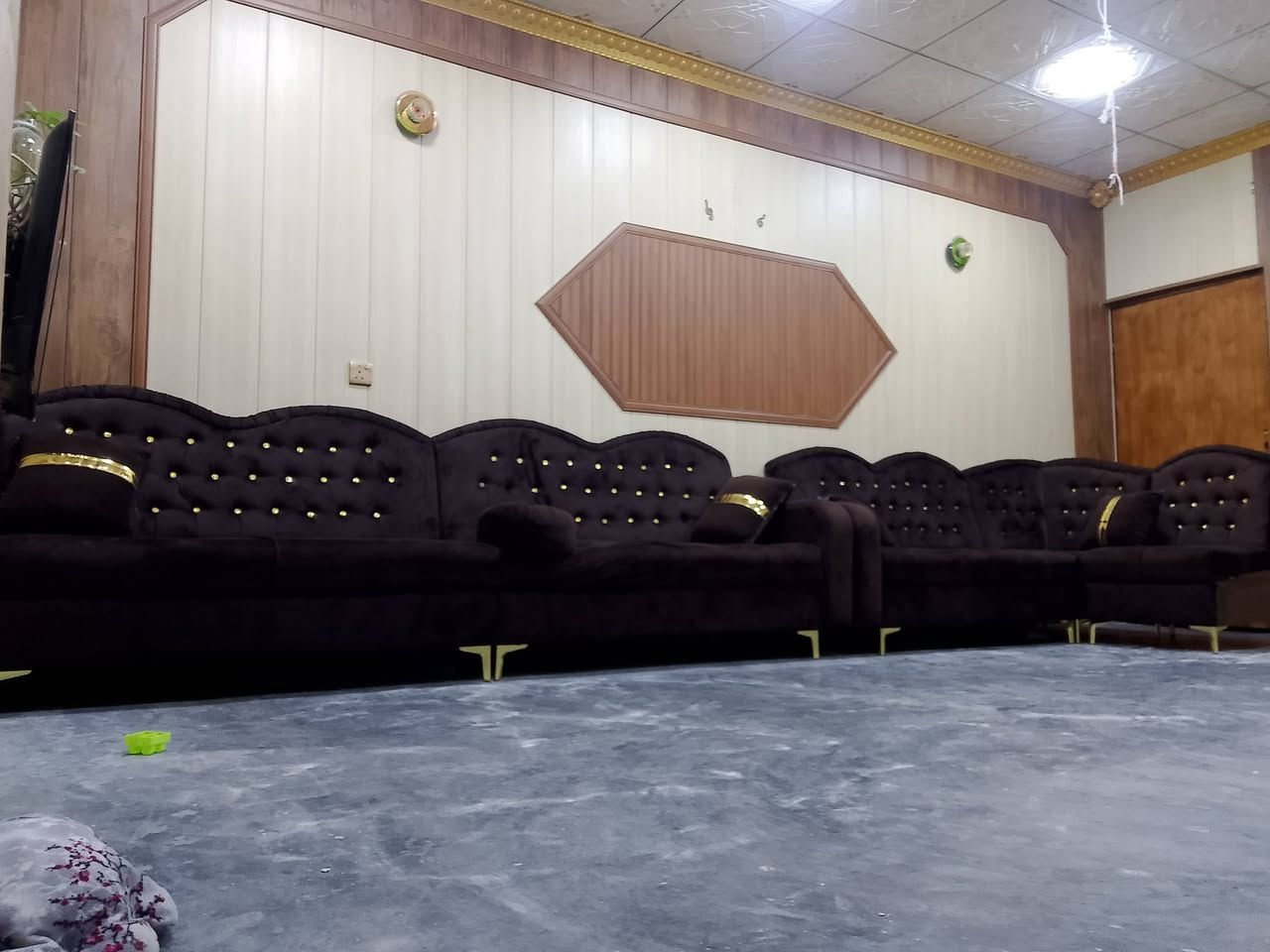 ئةم قةنةفه بو فروشتن 10نةفريه بة 140 ومةعمةله ***********
