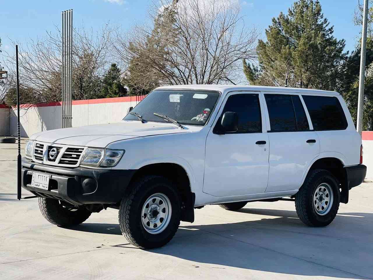 نیسان پاتڕۆڵ مۆدێل 2001 مزایدەی کەرکوک بەشەرتی وەکالە سەیارەکە عام بۆیاخە بۆجوانی کامل مەسرەف گێرو مەکینەو دەبڵ ئەکسل بەشەرت تاقم پێشو دوا تازە بەدەنو قایدە لەوی تەقیوی نیە شانسی بەشەرت بۆ مەسرەف مەگەڕێ بۆ هیچ شتێک هەموو گیانی بەشەرت سعری 57گڵا ژ.م *********** شمشمل, السليمانية
