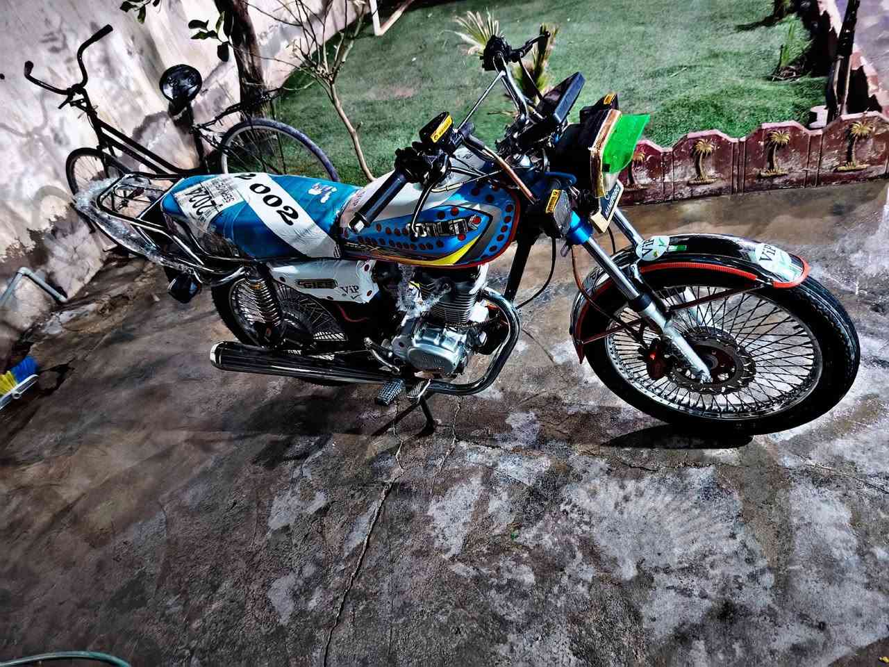 س ع ماطور اربعه كير سونيك الأصلي باب اول نضيف كلش محرك كير كهربائيات دشبول إلكتروني كامل شغال مابي اي نقص جاهزه الدرجه موديل 24 الشراي يجي خاص رقم موبايل *********** المو شراي لا يكسر بل سعر مستعمل
