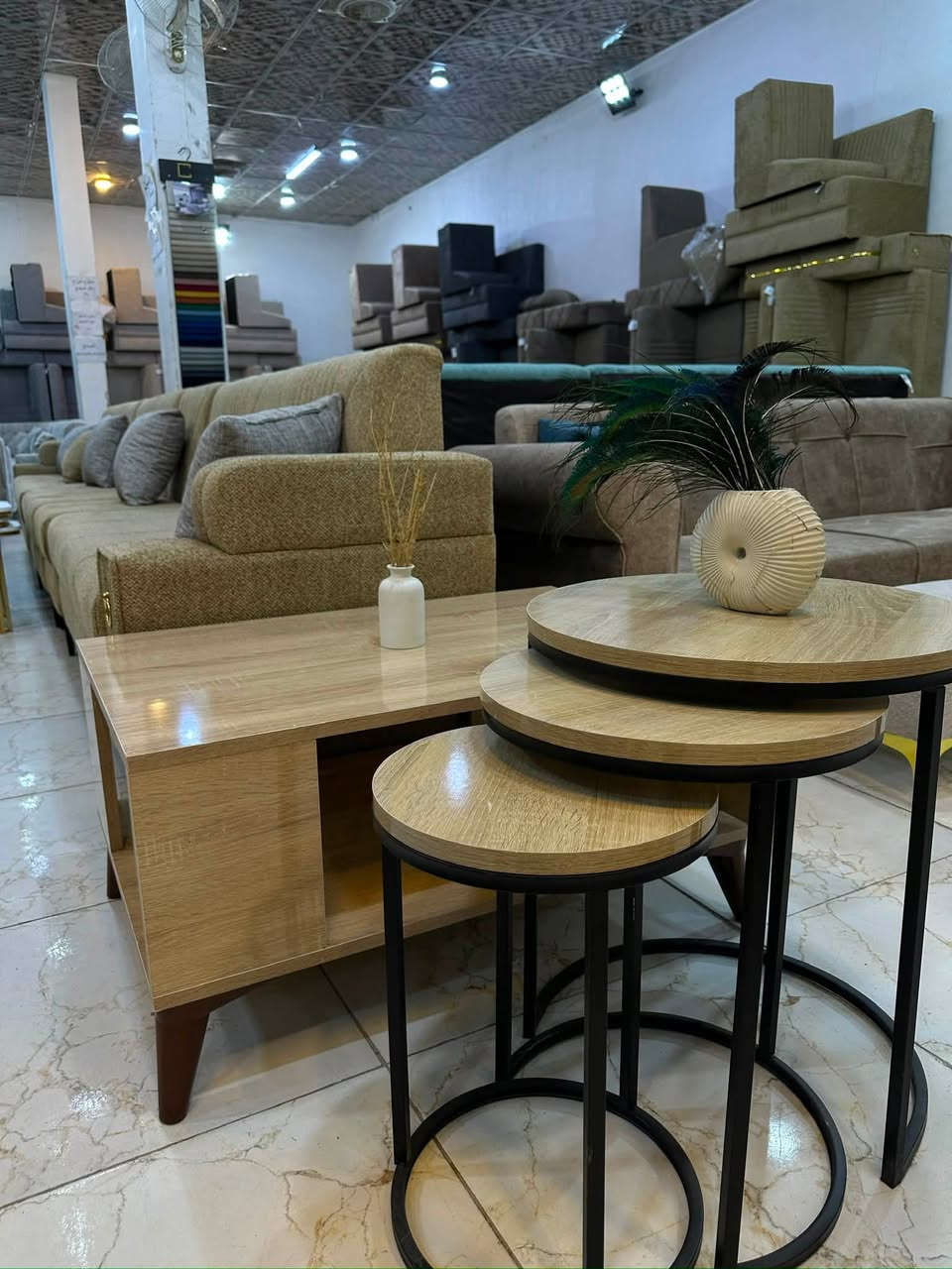 تحية طيبة زبائننا الكرام.. لكثرت الطلب عن الطبلة الوسطية الخشبية توفرت العرض 90×60سم باللوان مختلفة السعر 65الف العنوان الناصرية الاسكان الصناعي نزلة الثانية قرب مدرسة الكندي للتواصل ع *********** ويوجد توصيل داخل الناصرية أهلا وسهلا بكم
