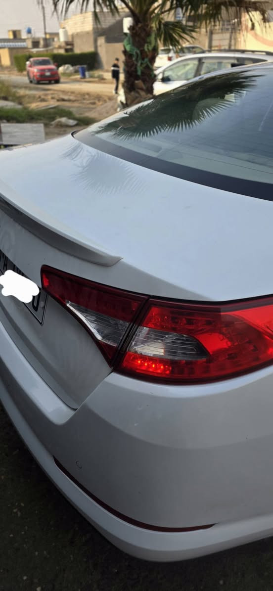 السلام عليكم كيه اوبتيمه خليجي كفاله عامه رقم قادسيه بسمي.  2014 محرك 2000  دوش.  عنوان ناصريه الغراف. ***********
