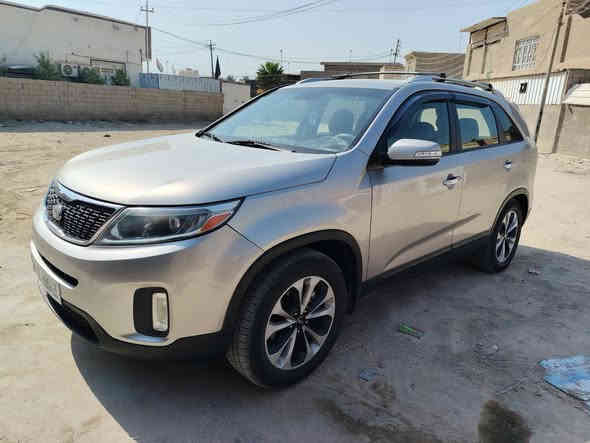 السلام عليكم سورنتو 2015 وارد امريكي بيه قبق جنطه مبدل ومصبوغ وجاملغ خلفي عكس السايق مصبوغ وجاملغ امامي مصبوغ مبين بلصور مال حادث بجم كبس كير مكينه مكفوله صور السياره خمسه راكب سته سلندر سياره نضيفه او مال بيت صدر امامي خلفي جديد بدون اي نقص تخم تاير السياره  فول عدا الفتحه الله شاهد تراي مال زيرو ماشيه 128 رقم بغداد بسمي تحويل ثاني يوم للبيع او مراوس بعاليه سبعه راكب للاستفسار الاتصال على الرقم ***********  السعر157 او بيه مجال كلشي ذاكر وصور الحادث والسونار موجوده كدامك
