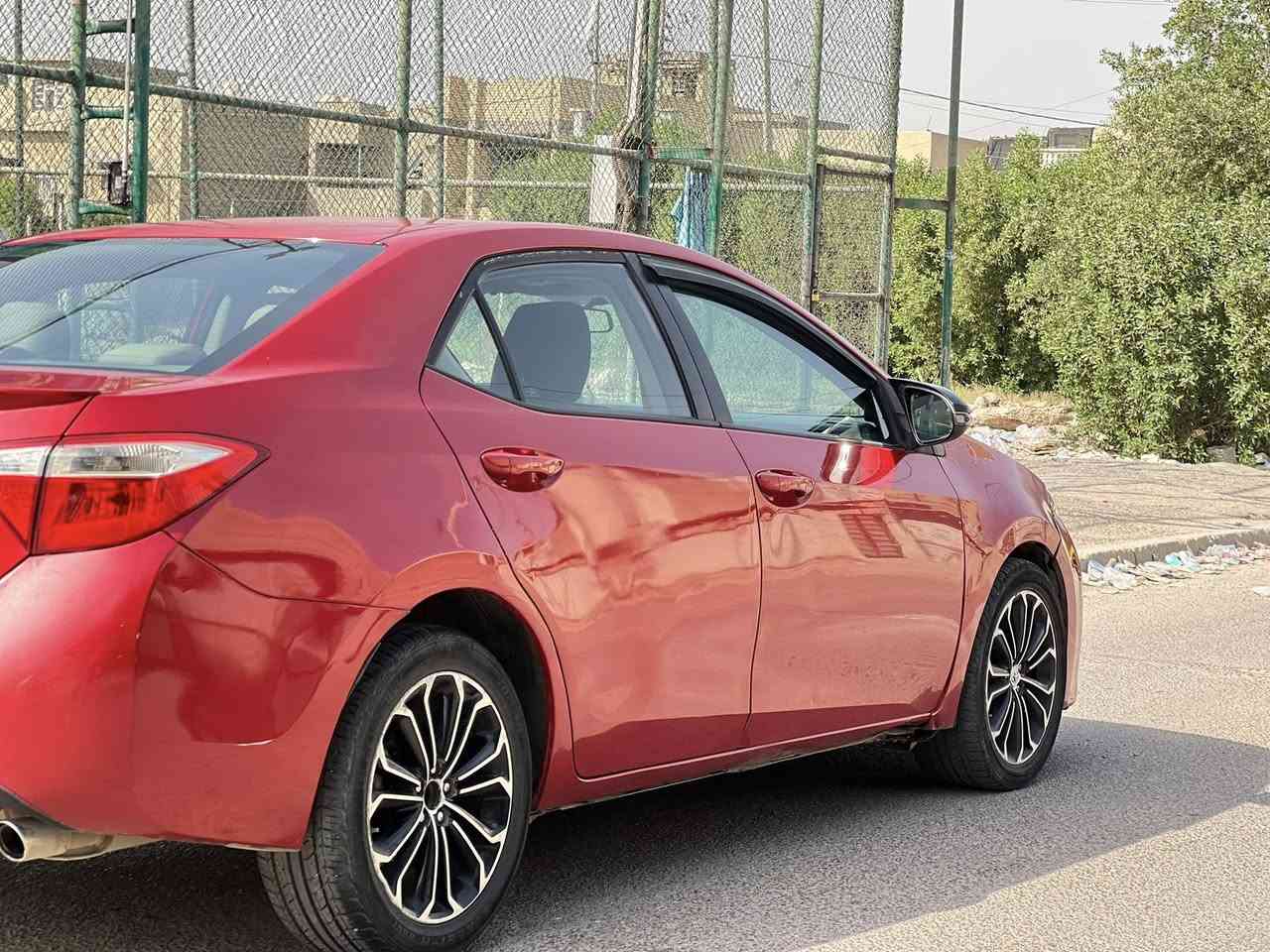 كورلا 2014 للبيع
بسعر ١١٢ بيها مجال شي قليل 
رقم بغداد تحويل ثاني يوم 
السياره جاهزه كير محرك ممفتوح 
تبريد ثلاجة مابيها نقص 
صورها وصور الحادث والسونار بلمنشور
عنواني بغداد حي الاعلام 
***********
