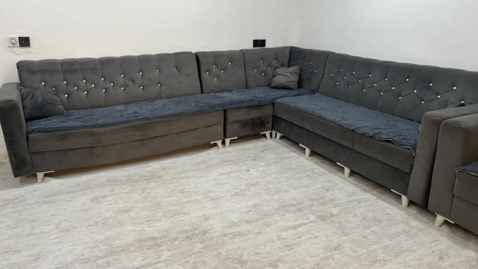 ١٥٠ الف
كركوك 
خشب توركى بس سويناها تغليف 

    ‭***********‬

‭***********‬
