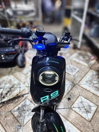 R9 شوف العين شغاله وكلشي مابيه وين متريد اطلع بيه بطاريه 16 بيه وبيه ك...