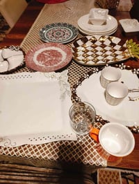 بلول • أكثر من ٢٠ قطعة • قطع ديكور