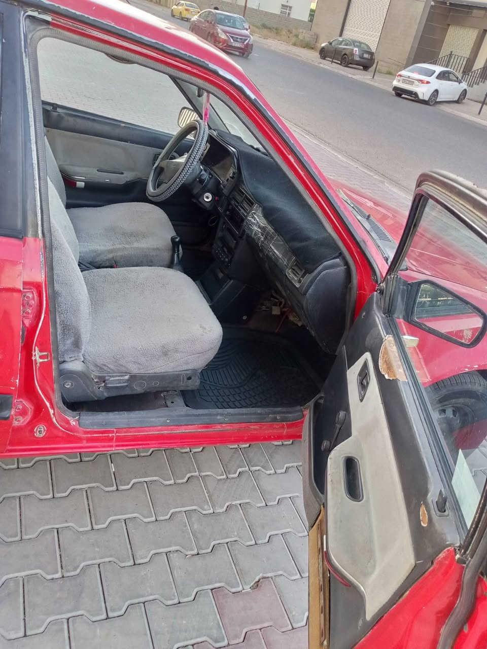 سلام عليكم مازدا ٣٢٣ موديل ٩٠ كير ومحرك بشرط بدون ضرر سنوية عضم عاج دفتر بنزين بي مكان كركوك سيارة جاهز تخم تاير جديد سعر ١٨$ قفل رقم الهاتف *********** الزين ***********  شراي يخابر استفسار اجاوب على خاص
