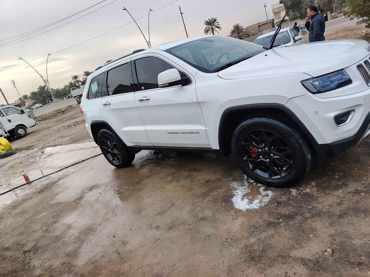 إسلام عليكم لاريدو ٢٠١٤ مال جناي نظيف احلة من الصورة لمتد خليجي لمتد ماشي  ١٩٠ الف مكفولة مع السونار سيارة معروف مواصفات ويل جديد تاير دلوب السعر ٢٣٠ بي مجال ديالى الخالص ***********
