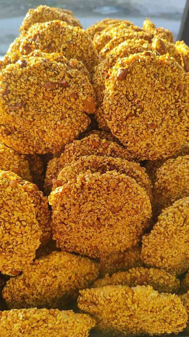 السلام عليكم. خلفه معجنات. حاجه شغل. سكنت بغداد ***********
