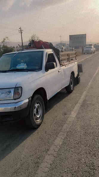 نیسان ٢٠٠٢ عادی ئاڕمی پلاستیکی سلێمانی بەشەرتی ئەوەلیات و  غرامە و گێڕ و مەکینەو شاسی و بەشەرتی تەقە و ڕەقە سەیارەیەکی جوانە دەعمی بەس دەرگای سەکنی لێدراوە پێش و دوای  چەکوشی نیە پۆڵیش وقەڵەمکاریە جوانی کراوە
سعری ٦٧ و معامەلەیە برایانە 
***********
