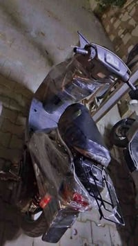 ورحمه الله وبركاته دراجه ياماها اي عيب مابي تدراجه مكينه تخبل  كهربائي...