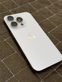 للبيع ايفون16برو ذاكره 256 بطاريه92 بدون ملحقات جهاز شرق اوسط ماستر بع...