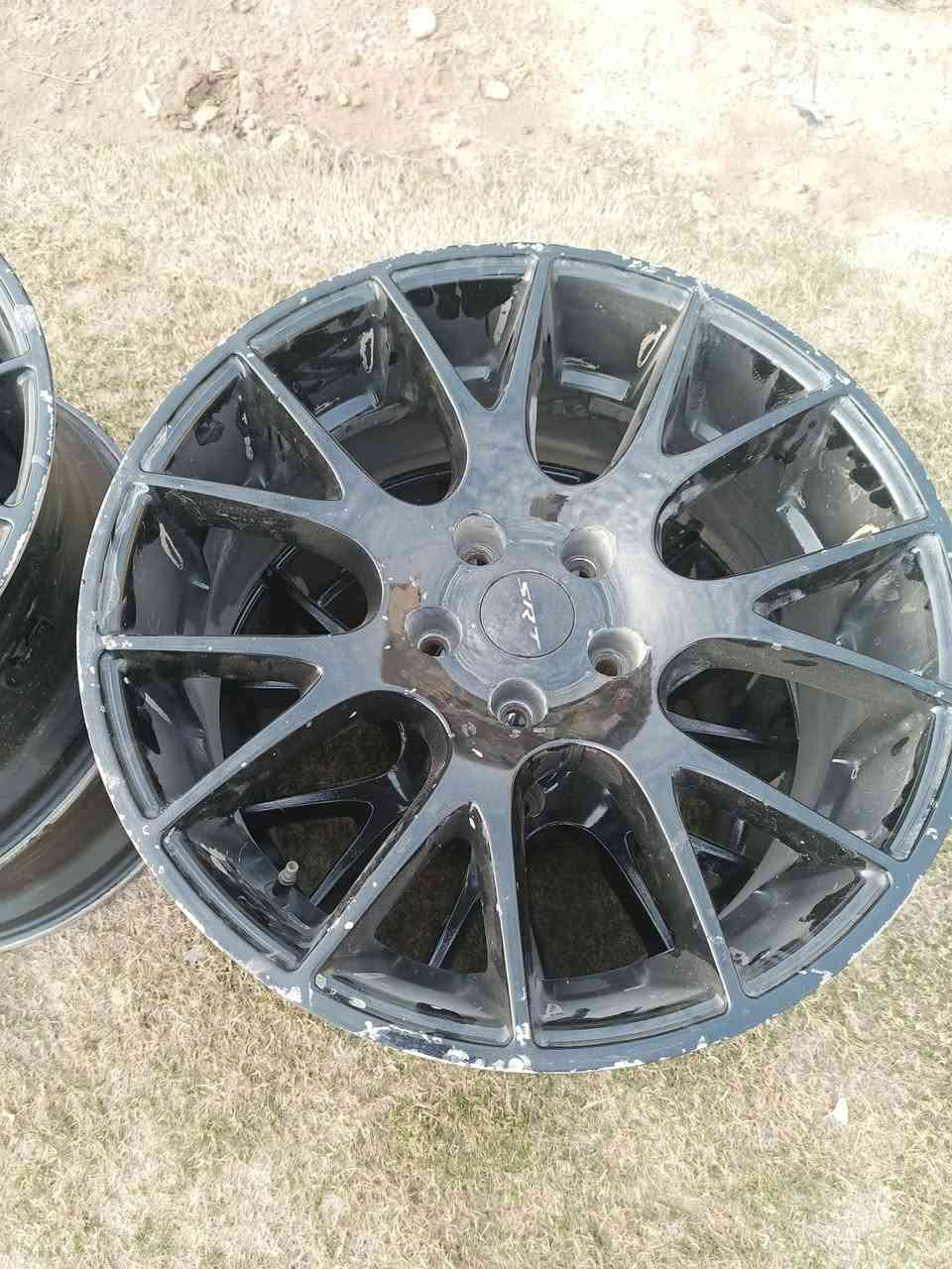 تخم ويل حجم 20 مكان بغداد *********** السعر 400 بيهن مجل
