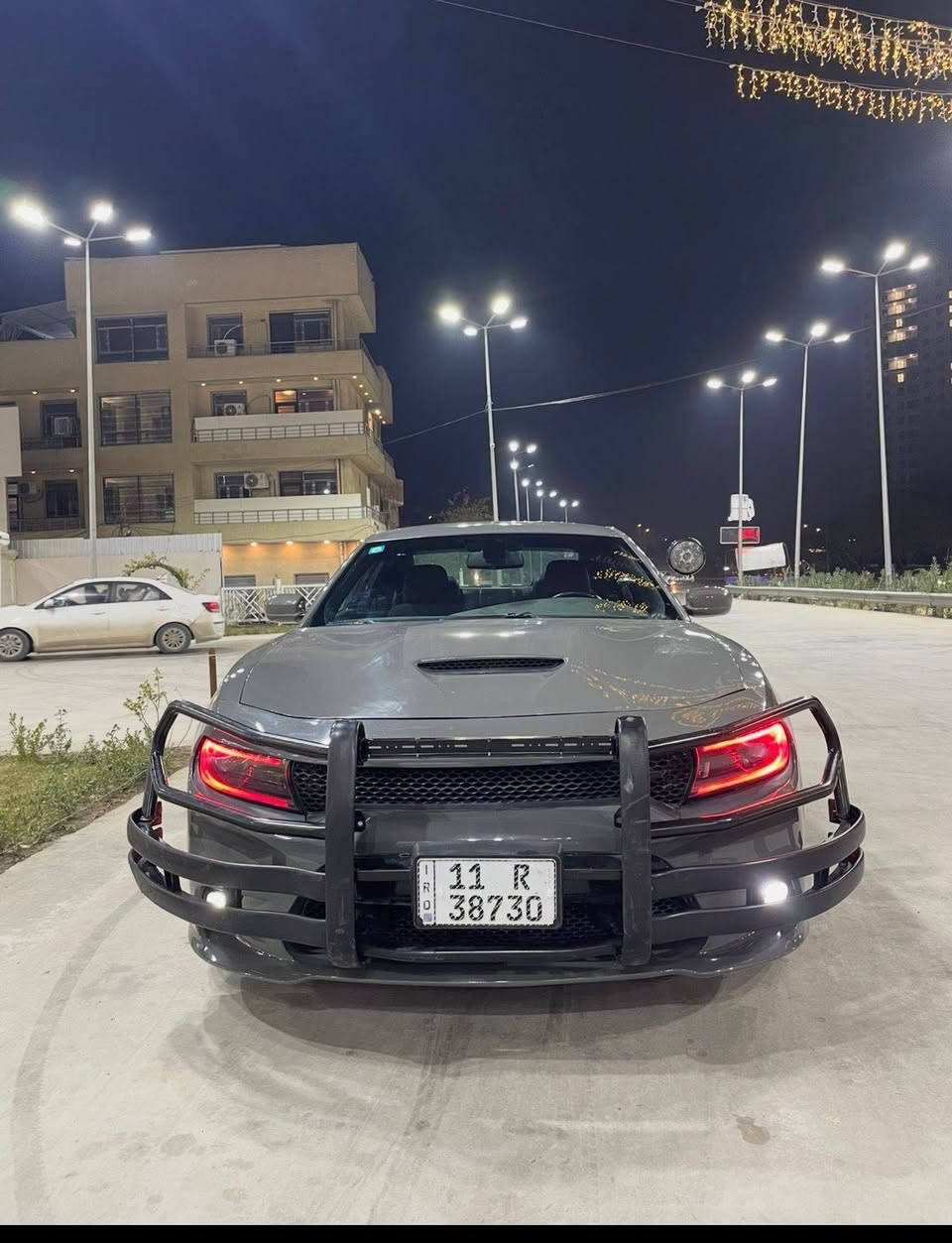 جارجر ٢٠٢٣ اصل بوليسي تو ويل
سياره سابقا جانت سودة نصبغت سمنتي تبديل لون اصولي 

حادثها اربع جاملغات 

سياره حاليا جاهزه لاخير حبايه 
مابيها كل نقص 
للبيع او مراوس 

مكاني بغداد الكاضمية 
 السعر ١٦٠ 
رقمي ***********
