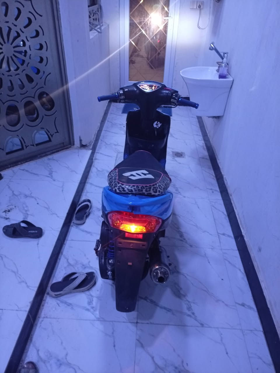 سلام عليكم لبيع دراجه ماكس عدله دراجة مكان نجف كلشي معايزه بيهاا شلعه تشك الكاع دراجه شوفت عينك لسعر 750 وبيه مجال لشراي يجي خاص بس بدون افلام 😉👍🏻


**إذا كنت صاحب هذا الإعلان وتريد حذفه لأي سبب، رجاءا أرسل رسالة إلى الدعم الفني**