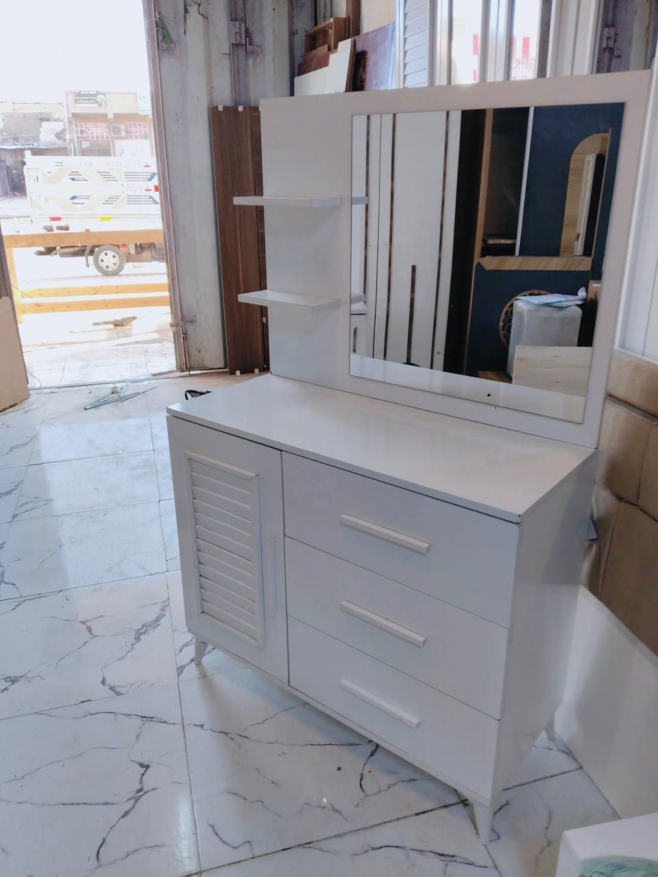 غرفة تركي نظام ابواب ❤ ✨
نظافة 95 / 100 ❤✨ 
السعر 475 مع الشد 🪛ونقل 🚙
داخل بغداد متوفر توصيل لجميع المحافظات 🇮🇶


**إذا كنت صاحب هذا الإعلان وتريد حذفه لأي سبب، رجاءا أرسل رسالة إلى الدعم الفني**