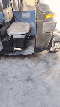 تكتك للبيع موديل ١٨ شهر ١٢ أوراق اصولية مكاني جسر ديالى القديم السعر ٣٦٠٠ وبيهة. مجال ***********
