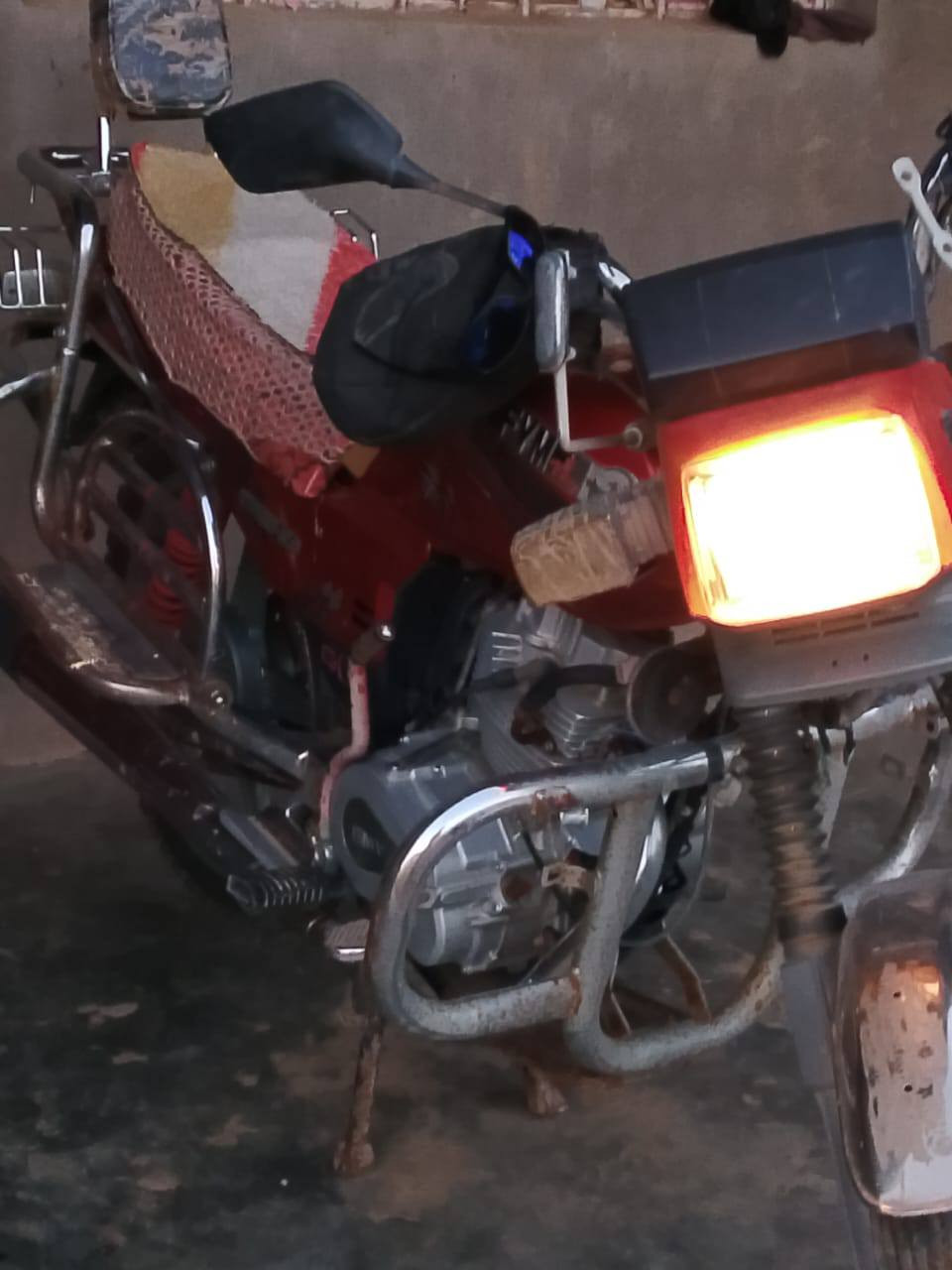 السلام عليكم دراجه فيوم للبيع مديل 17 مكفوله اوراق اصوليه محرك ما مفتوح للاستفسار ***********
