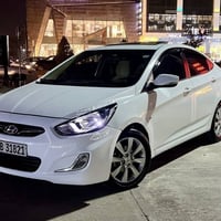 اكسنت • ٢٠١٢ • فول مواصفات