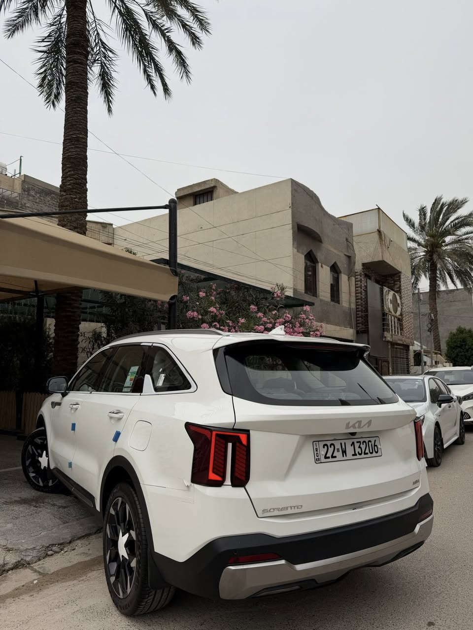 سلام عليكم

سورنتو 2025 خليجي للبيع 

6 سلندر 

ماشيه 32000km 

استخدام شخص واحد من زيرو 

مواصفات سياره 

كشن كهرباء 

صندوك كهرباء

شاحن واير ليس

ويل حجم 20 

حساسات امامي وخلفي 

3 قطع تبريد 

مثبت سرعه 

3 انظمه قياده 

سياره بيها ملاحضه 

صبغ ربع الصندوك 

وبارد جدا جدا قليل في الجاملغ الخلفي 

وسونار موجود نهايه المنشور 

سياره رقم اربيل 

باسمي شخصياً 

عنوان سياره بغداد زيونه 

للاستفسار والسعر الاتصال ع رقم 

***********
