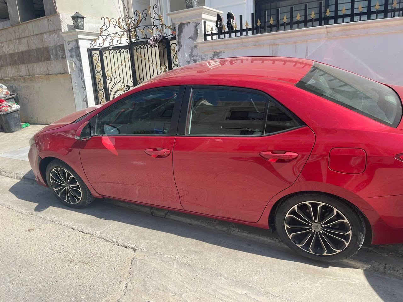 كرولا موديل ٢٠١٦ فول فول بةس بئ سلايد مواصفات S بئ بوياغ بى دعم ٩٧ هةزار ميل رويشتية سنوى ٢٠٢٩ بةشةرتى تحويل و غرامة تةنها يةك شوين ساردة كوتة باقى هةمووى بةشرتة بئ ارباگ 
 شوين هةولير بحركة 
سعرى ١٢٢ مةجاليكي كةم

كرولا موديل ٢٠١٦ فول ما عدا سلايد بدون صبغ بدون ارباك بس بيها تعديل بارد بجاملغ امامى جهة سايق شى قليل ماشى فقط ٩٧ الف ميل رقم و سنوية جديدة كير و محرك شرط تحويل و وكالة شرط 
مكان أربيل قريب دائرة مرور 
سعر ١٢٢ مجال بسيط أربيل, العراق


**إذا كنت صاحب هذا الإعلان وتريد حذفه لأي سبب، رجاءا أرسل رسالة إلى الدعم الفني**