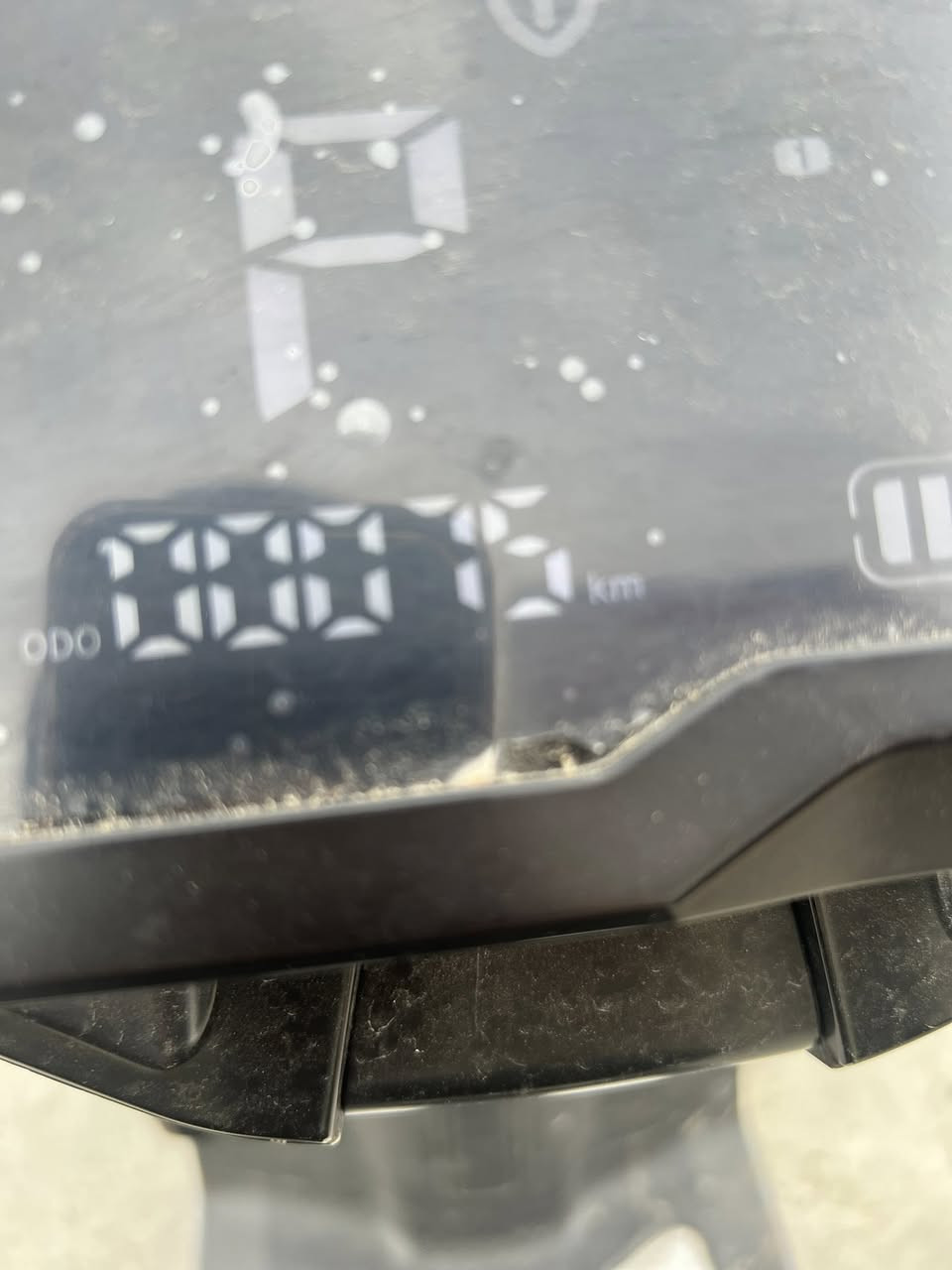 السلام عليكم 
للبيع دراجه ريان وحش كون دراجه بعدها زيرو طك جيس اي نقص ما بيها بطاريات 6 مصطرة 39 امبير التيلج ملف 2000 دراجه طلقه شلعه ومعدل قويه تمشيك بل شحنه وحدة 75 كيلو متر دراجه ماشيه 75 كيلو فقط لايتات اشاير عالي ناصي رماش كله شغال و عل فحص بصمه تجي بلوتث كلشي بيها دراجه مزوعه واصفات 
عنوان بغداد العامريه شراي ***********
