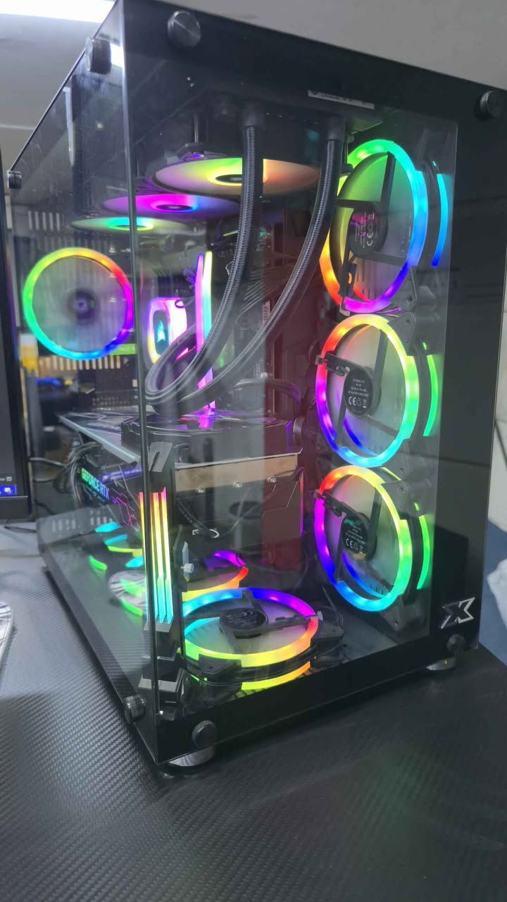 تجميعة مستعملة نضيفة كلش 
التجميعة مزوعة مواصفات كلها براندات معروفة 
نبديها بالمواصفات بسم الله:
cpu:i7 13700k
gpu:rtx 4080 galax 4 fan
mb:Z790  gigabyte ud ax wifi
ram: Corsair Vengeance 32gb 7000mhz
M.2: gigabyte aouros gen4 5000
hdd:1tb Samsung 7200rpm
ssd:lexar 256gb 
Cooler: Corsair ICU 360mm
Psu:850W Gigabyte UD 80+ gold modular 
Case: Xigmatic aquarius plus 
سعر التجميعة 3،250،000
 

عنواني تقاطع صليخ مجاور العيادة الشعبية 
***********
***********
*********** بغداد, العراق

