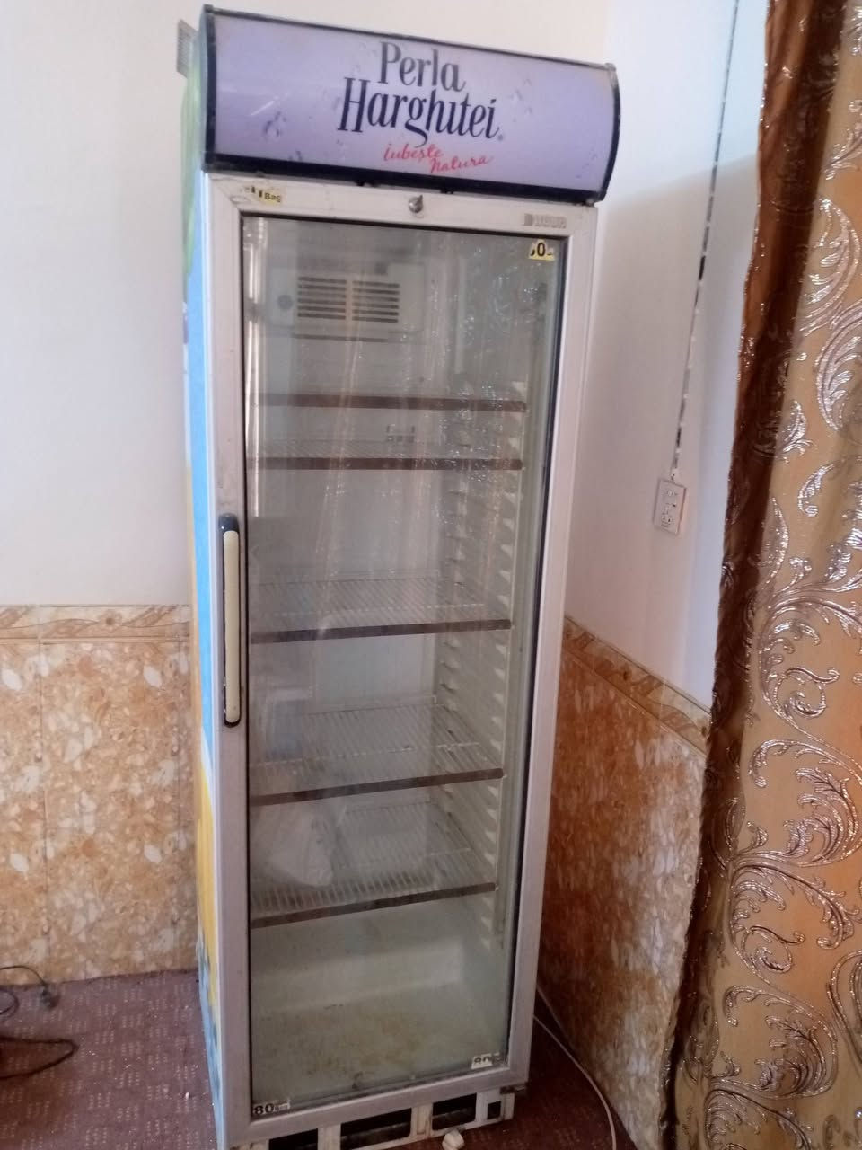 براد للبيع مكانه برميثة سعر خاص رقم موبايل ***********
