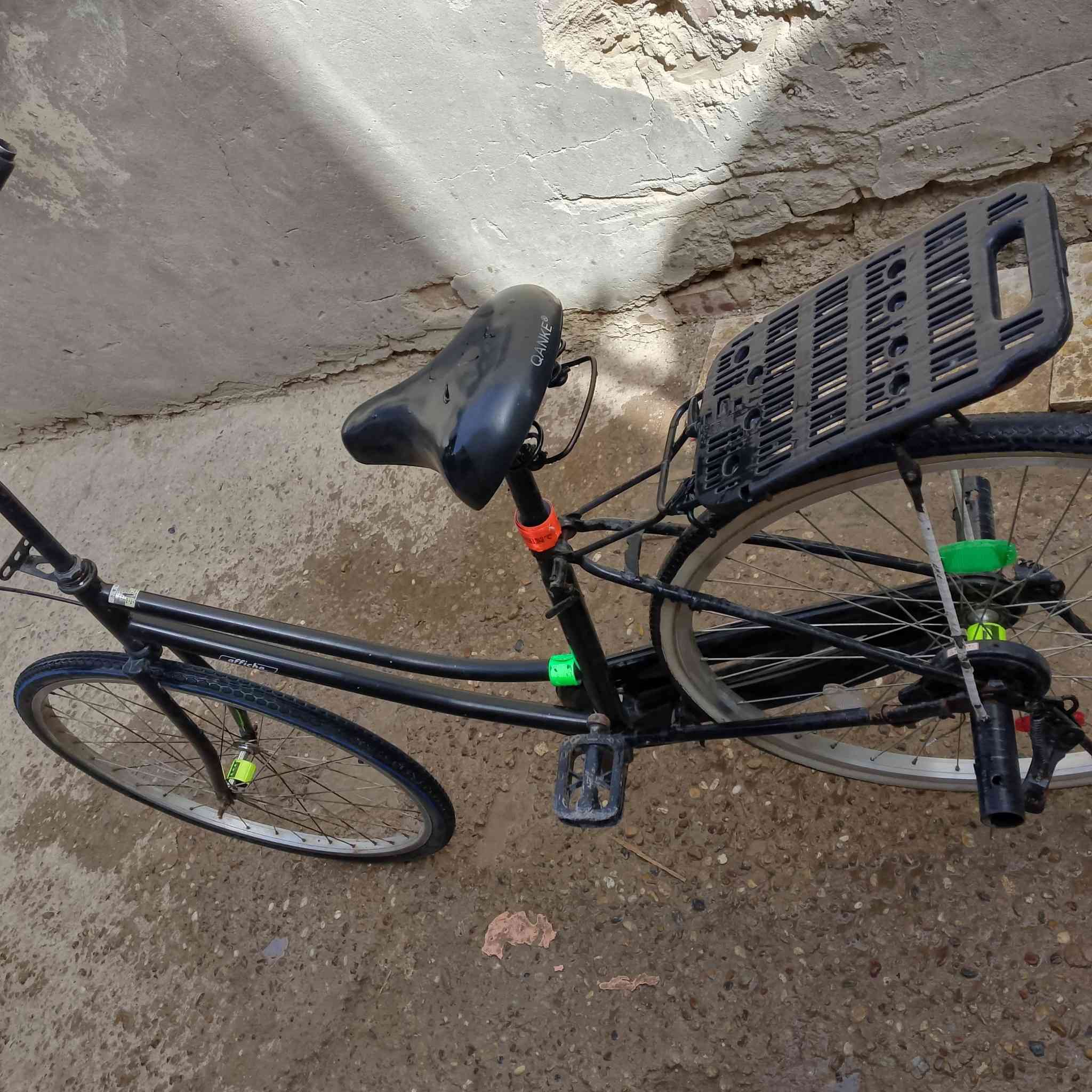 سلام عليكم باسكل يابني حجم 26 نضيف للبيع السعر 75 وبي مجال


**إذا كنت صاحب هذا الإعلان وتريد حذفه لأي سبب، رجاءا أرسل رسالة إلى الدعم الفني**