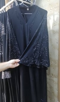عبايات خليجية • قماش درجة أولى • مقاسات متعددة
