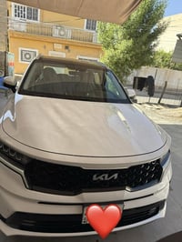 سورنتو 2022 فول مكفوله السعر 285 07722079320