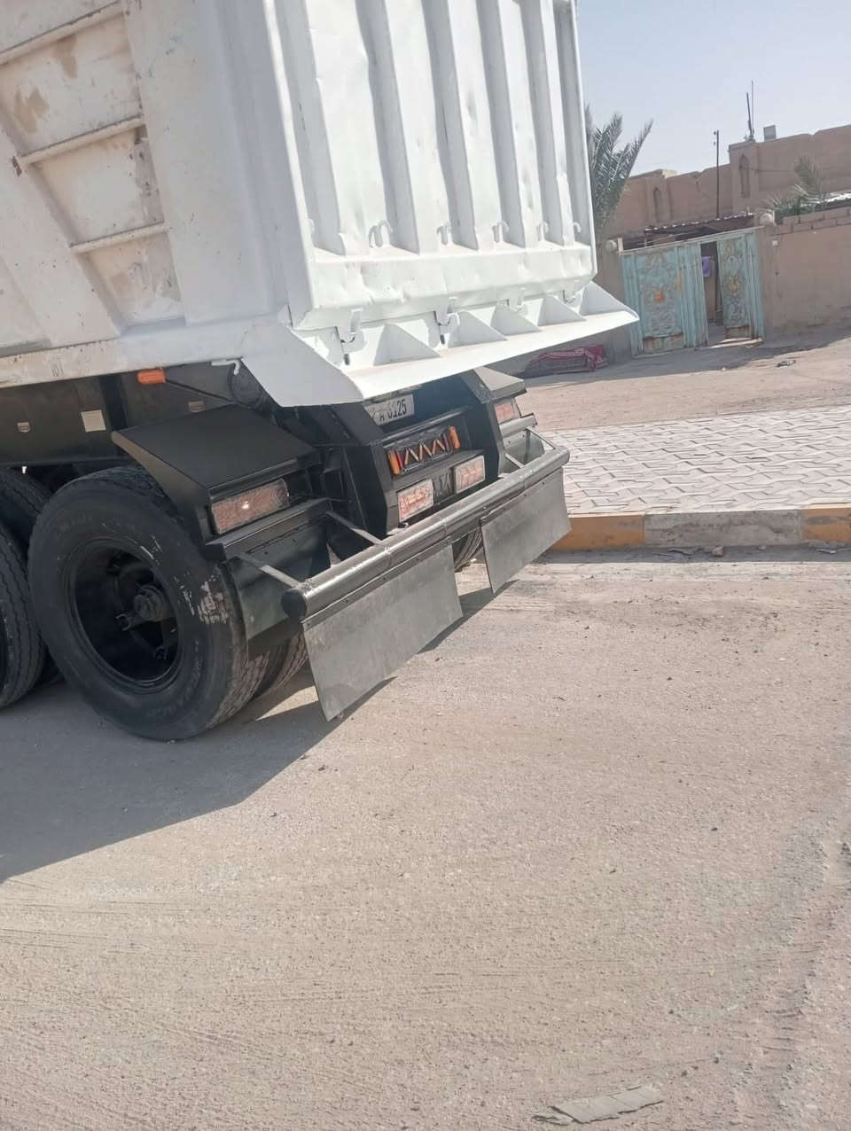 السلام عليكم اخوان تريله مان موديل ٢٠٠٨ مكفوله كفاله عامه رقم جديد مداور ثاني  يوم العنوان الناصريه الاتصال على هاذا الرقم أنا مكلف بل نشر. رقم الهاتف ***********
