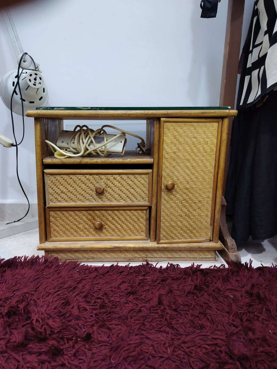 بوفيه بست مجرات مستورده وياها كوميدي صغير نفس الخشب والموديل سيت ب١١٥ ألف


**إذا كنت صاحب هذا الإعلان وتريد حذفه لأي سبب، رجاءا أرسل رسالة إلى الدعم الفني**