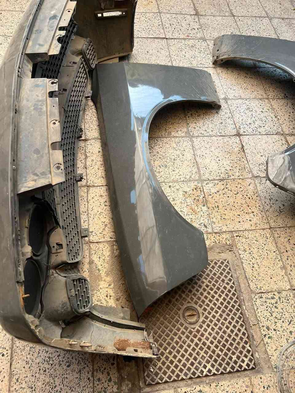السلام عليكم
دعاميه و جاملغات لون إسمنتي ينرادلهن ترتيب كلهن بسعر ١٠٠ و الماعنده يجي يأخذ بلاش 
مكاني بغداد الدورة 
***********
