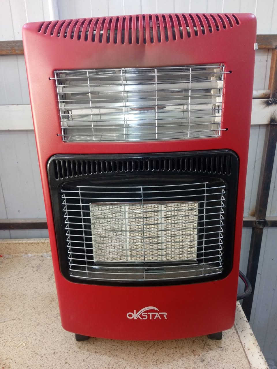 صوبه غازيه او كهربائيه جديده مستخدمه يومين بس سعره 50الف ولي ريده يدلل هذه رقمي ***********
