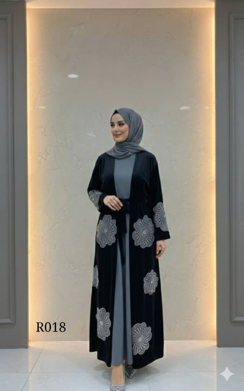 🌙✨ عباية رمضان وصلت أخيراً ✨🌙
تألقي هذا الشهر الفضيل بأجمل الإطلالات مع
عبايات رمضان من Royal Toush 🤍
💫 ألوان مميزة وراقية
💫 تصميم أنيق يناسب أجواء رمضان
💫 خامة فاخرة ولمسة أنثوية ساحرة
الكمية محدودة 🔥
احجزي الآن قبل نفاد الكمية!
للطلب والاستفسار 📩 تواصلي معنا عبر الخاص
#رمضان #عبايات #أناقة_رمضانية


**إذا كنت صاحب هذا الإعلان وتريد حذفه لأي سبب، رجاءا أرسل رسالة إلى الدعم الفني**