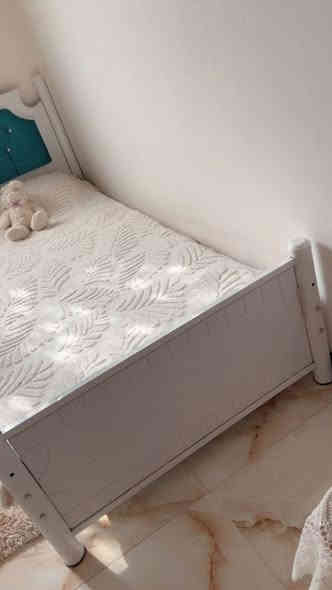 السلام عليكم يوجد للبيع جرابي مفرده  نظيف جدا حتى إذا تلاحظ بعده بالغلاف  مستعمل قليل جدا  بدون اي عيب مثل ما تلاحظ الراسيه مخمل ازرق ثابته ونظيفه 
هنه ٣ جرابي اذا تشتريهم كلهن اكو مجال بالسعر
والاستفسار على السعر ارجو التواصل على هذا الرقم ويتوفر واتساب 
***********
العنوان الرمادي ٥ كيلو
