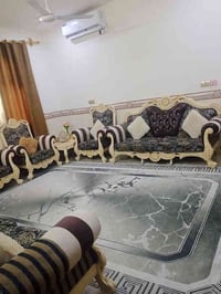 تخم عشر مقاعد نظيف مابي اي شي  مكان بغداد  منطقه طالب العلي قرب قوس بو...