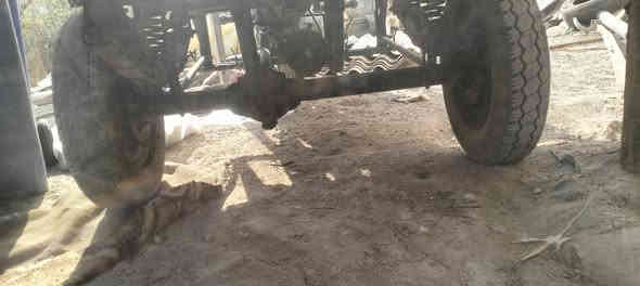 للبيع ادوات مكفوله 425 وبيها مجال مكاني بصره كرمت علي السده العاليه
