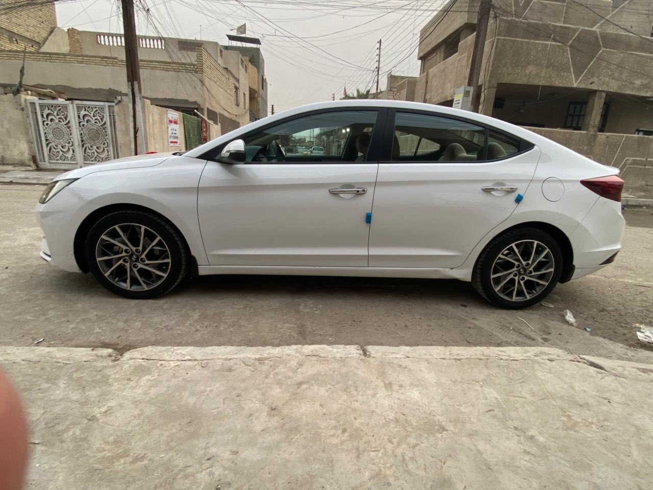 السلام عليكم النترا2019 كفاله عامه ماعده طخه خفيفه  بالدوسه رقم  بغداد دولي طخه خفيفه بالدعاميه الخلفيه موضحه بالسونار باقي المواصفات معروفه السعر166$بي مجال قليل العنوان/بغداد***********
