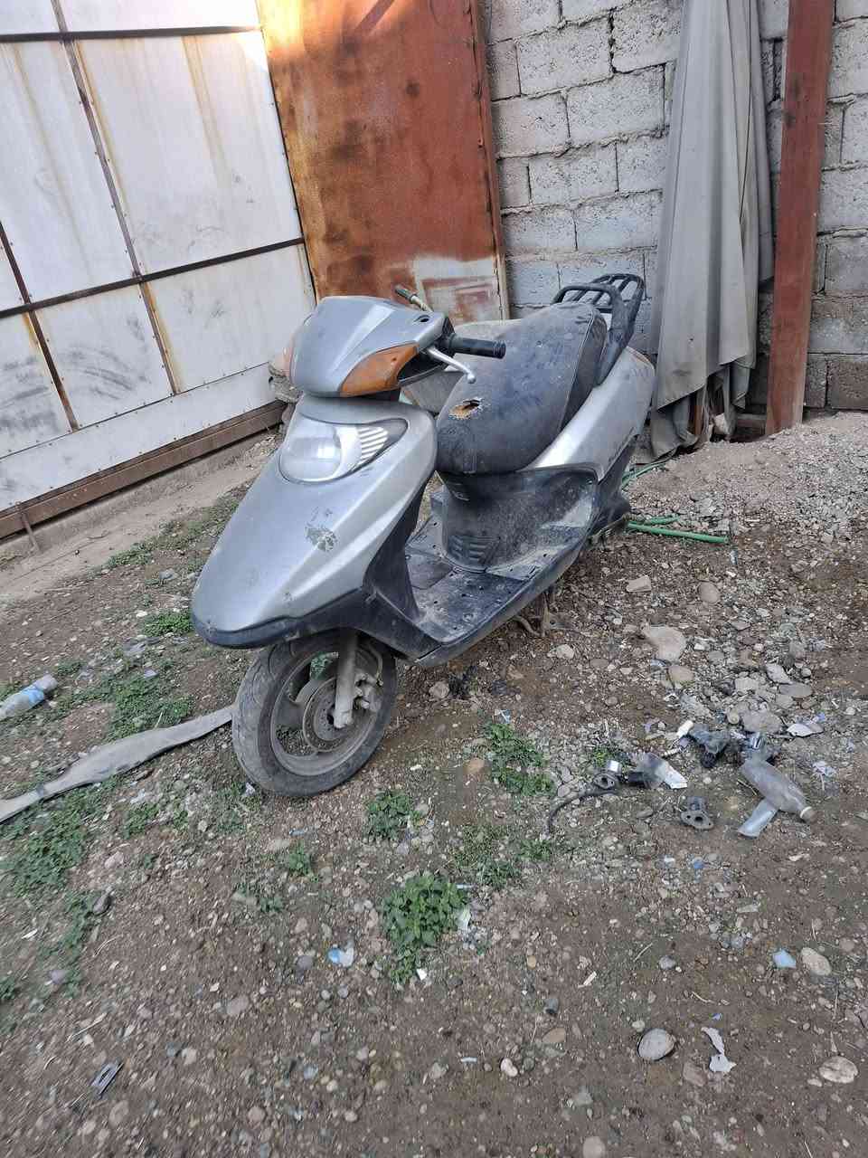 سلام وعليكم لبيع سبيسي ياباني ادراجه طافيه ***********
