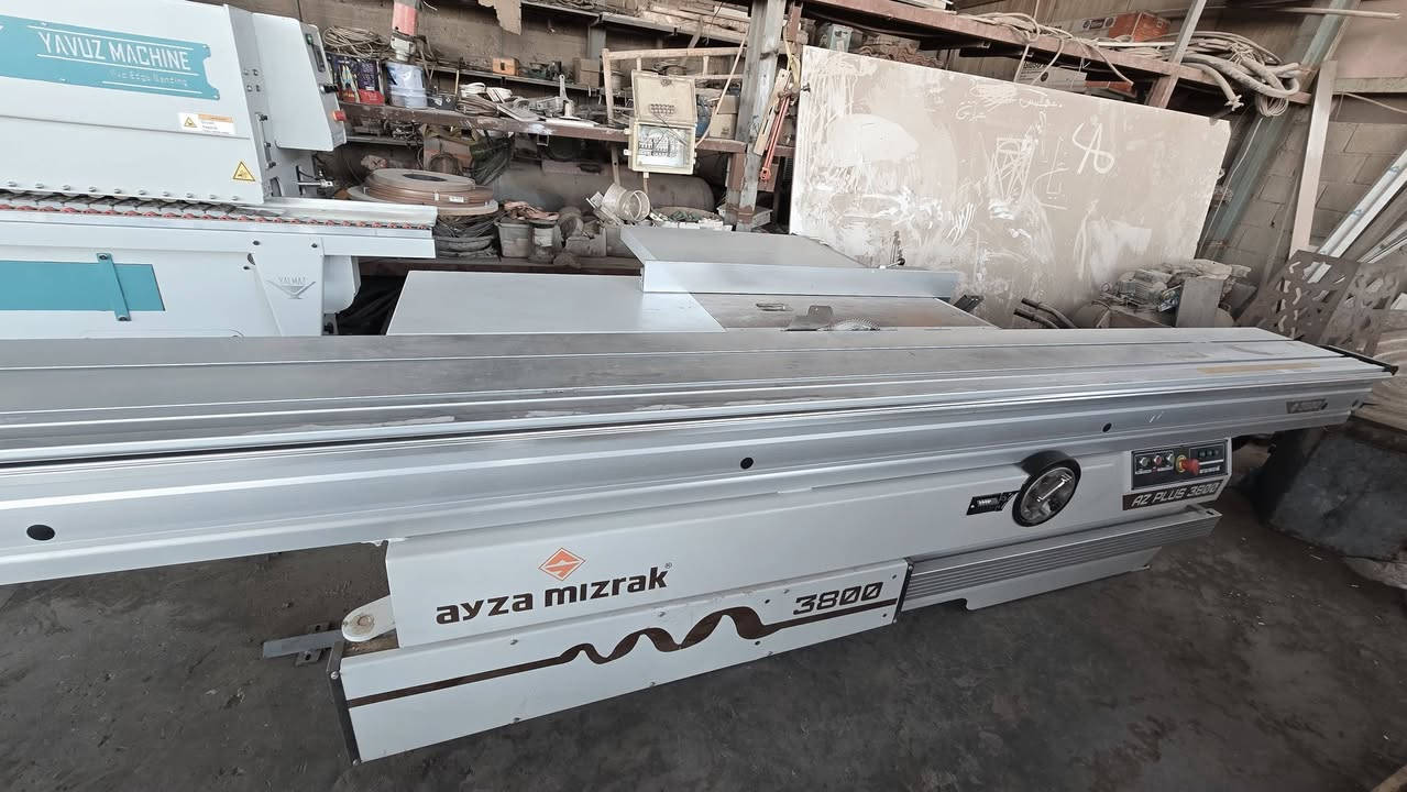 السلام عليكم مكائن mdf  

للبيع مستعمل شي بسيط 

مكان كربلاء للاستفسار ***********
