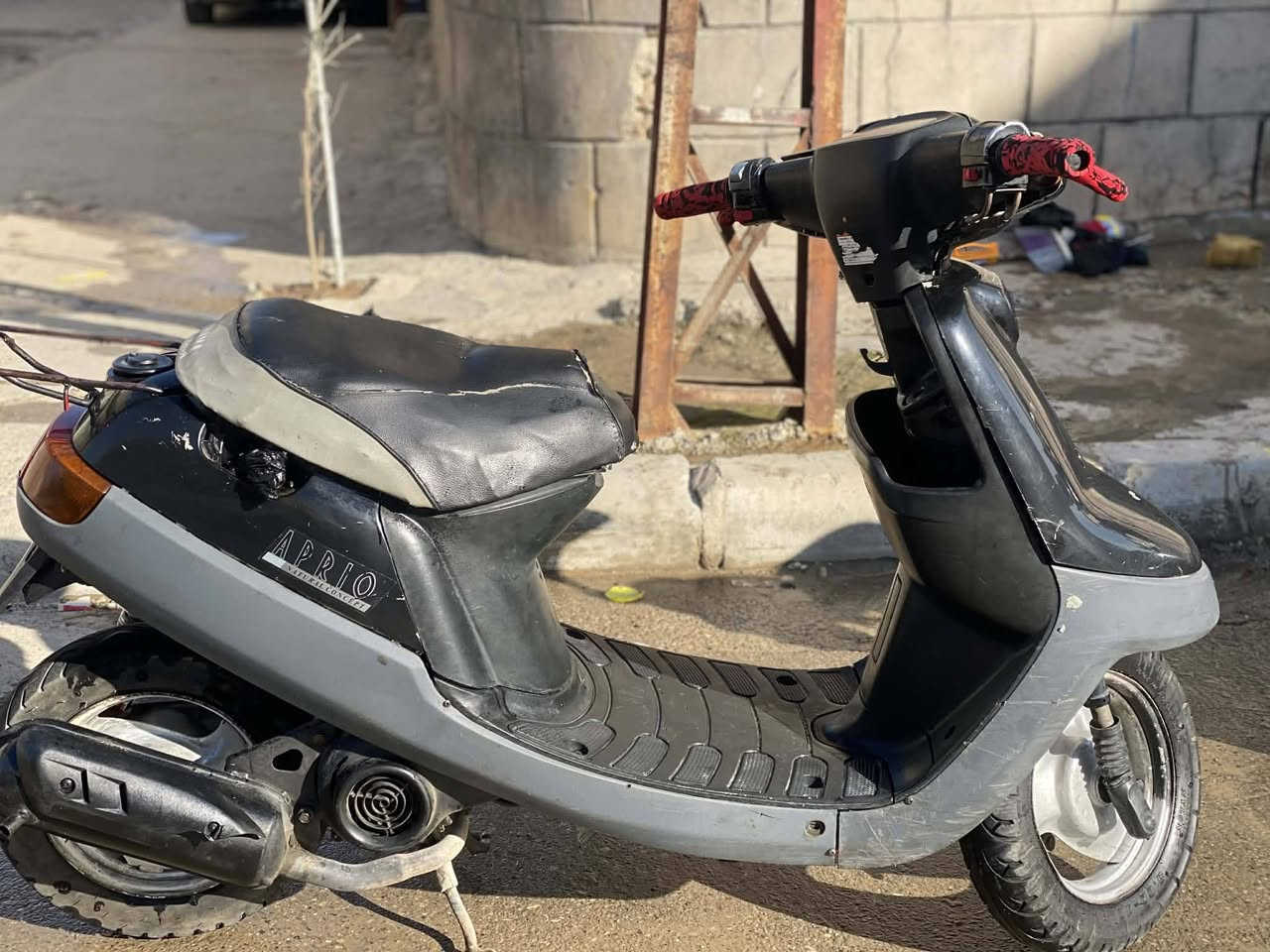 ماطور بوتين للبيع مكين امعمر مرا وحده ماطور نظيف اعوزا بس باتري السعر 150او للطيبين بي مجال الاستفسار عل الرقم  ***********
