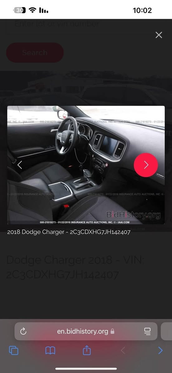 جارجر 2018 sxt كلين
بدون صبغ  بدون تبديل فقط بارد
بارد حافة البنيد شبر 
لون رصاصي  غير محدد
تو ويل 
محرك 3600
ماشية 100
مواصفات
*شاشة كبيرة مع نظام ملاحة نفگيشن GPS
*هيتر ستيرن 
*تحكمات ستيرن
*نقطة عمياء مراية 
*هيتر مراية جانبية وداخلية 
*مقاعد حضن
*مقعد سائق كهربائي    
*كامرا خلفية 4k
*حساسات خلفية
*تشغيل عن بعد
*مثبت سرعة
*دخول ذكي (بصمة)
*ويل 18 اسود 
كير ومكينة كفالة
السيارة جديدة وب عااافيه ع ياااخذه هزه 
جديده و رقم انكليزي جديد 
عنوان بغداد 
اي استفسار ***********
.
